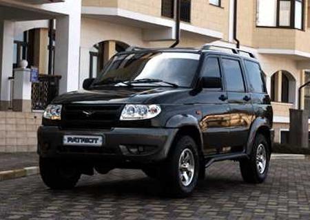 Chevrolet Niva или UAZ Patriot