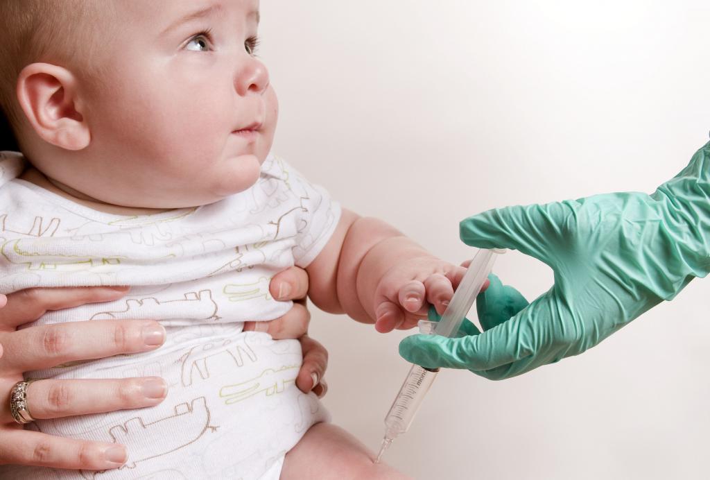 Детска ваксинация