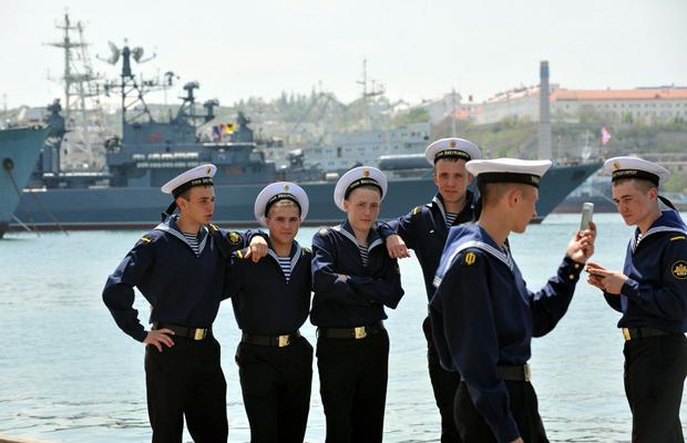 Május 13. A fekete-tengeri flotta napja