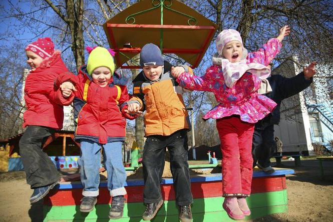  folklore vakantie carnaval in de kleuterschool 