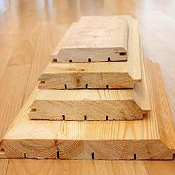 ブロックハウスの模造木材の寸法 