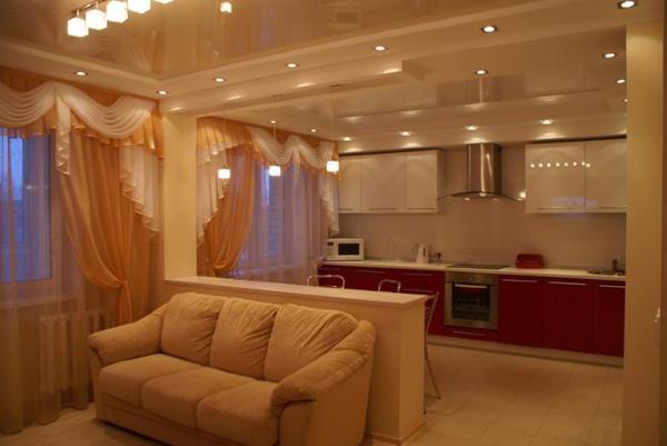  ceiling in the living room with kitchen