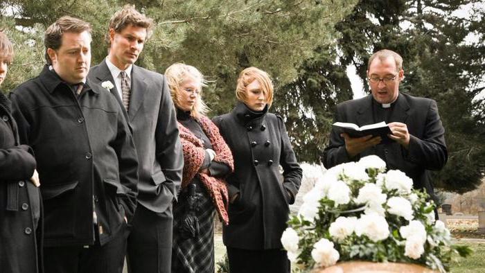 haaveillen kuolleen hautajaisista