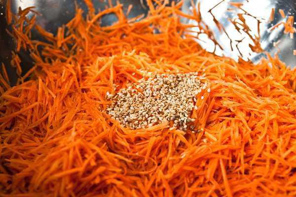 Ingredients for the carrot seasoning for the Korean recipe