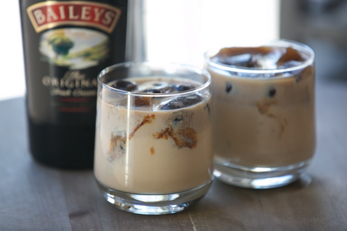 Mitä he juovat Baileys-viinaa?