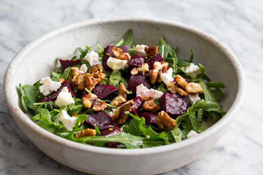 insalata con barbabietole e aringhe