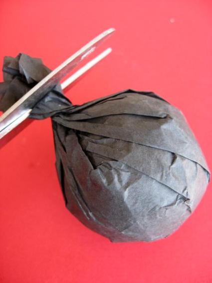 how to make a bomb out of paper