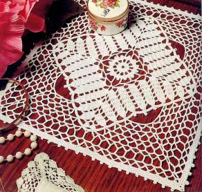 かぎ針編みの正方形のナプキン