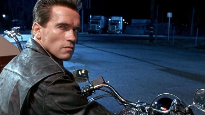 Kaip aukštas Arnoldas Schwarzeneggeris?