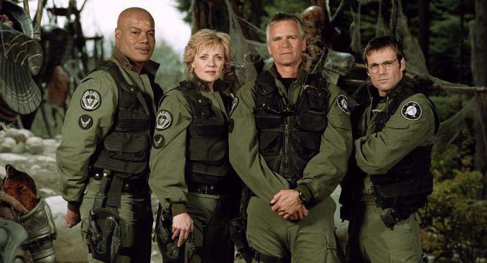 Herci a úlohy televíznych seriálov Stargate Star 1