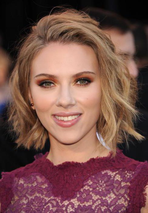 Scarlett Johansson un Kris Evans filmas