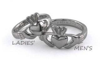 Claddagh Ring in Silber