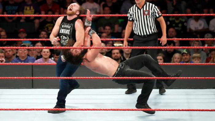 lutador Dean Ambrose
