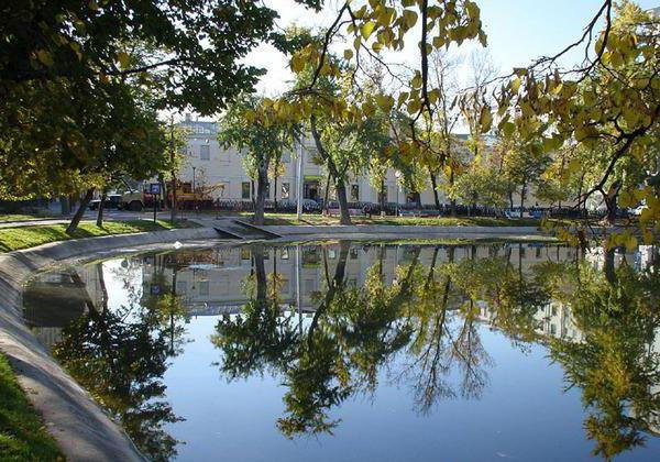 rena dammar i Moskva som de kallades tidigare