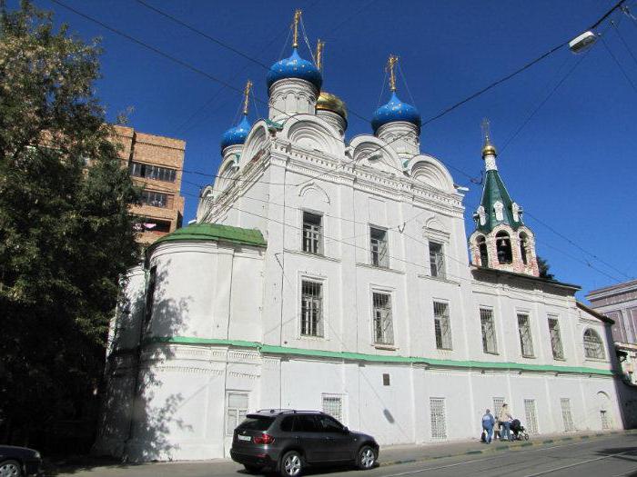 Panteleimon gyógyító temploma Nyizsnyij Novgorodban