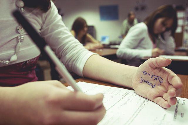 hoe af te schrijven op het examen in wiskunde van het 9de leerjaar