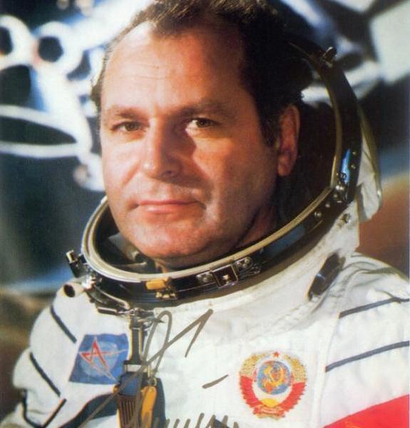 cosmonauți morți înaintea lui Gagarin