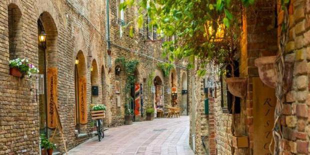 Město San Gimignano Itálie 