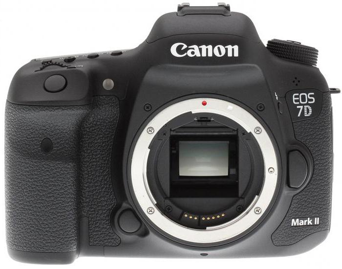 גוף Canon EOS 7D Mark II