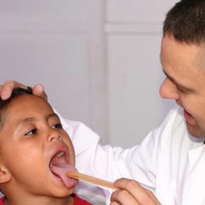 behandling af faryngitis hos et barn