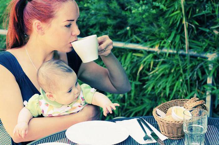 Emziren bir anne için kahve içmek mümkün mü?